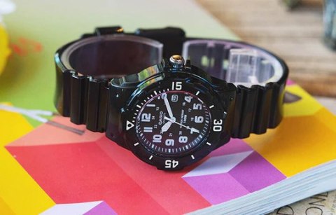 ZEGAREK DAMSKI CASIO LRW-200H 1BV (zd557b) + BOX Casio