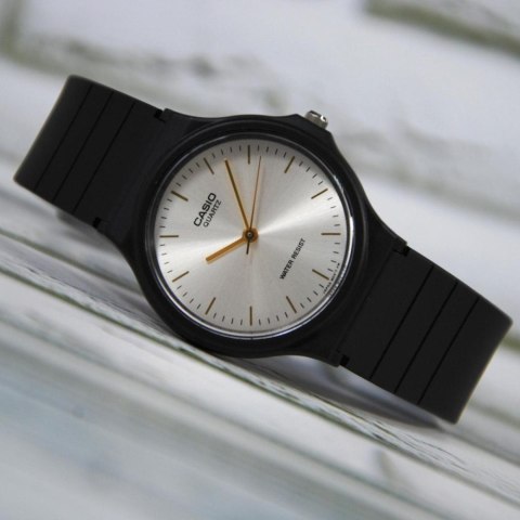 Zegarek Casio MQ-24-7E2LDF Casio