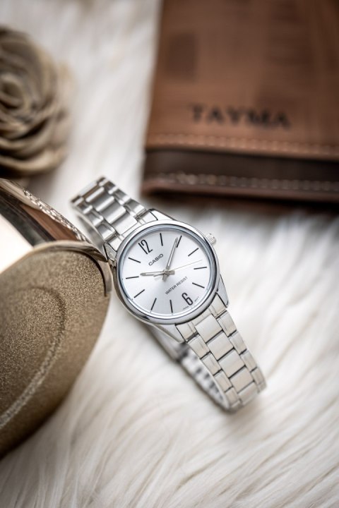 ZEGAREK DAMSKI CASIO LTP-V005D-7B (zd586l) + BOX Casio