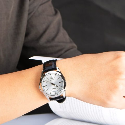 ZEGAREK MĘSKI CASIO MTP-1370L 7AVDF (zd116a) + BOX Casio