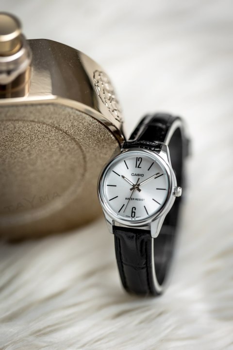 ZEGAREK DAMSKI CASIO LTP-V005L 7BUDF (zd582c) + BOX Casio