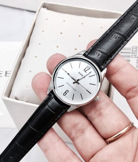 ZEGAREK DAMSKI CASIO LTP-V005L 7BUDF (zd582c) + BOX Casio