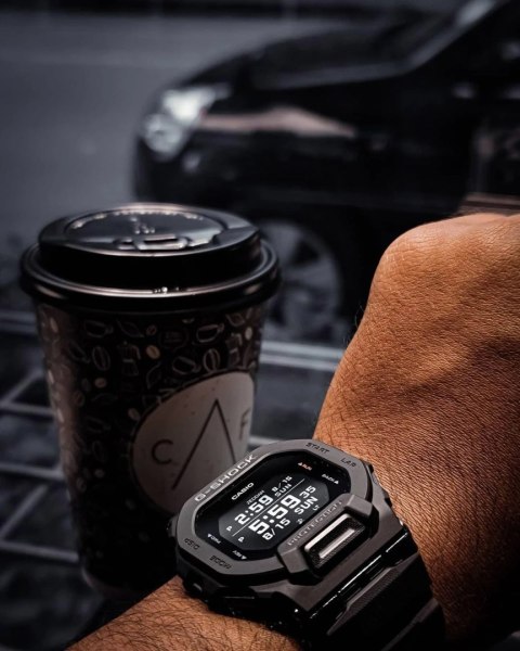 ZEGAREK MĘSKI CASIO G-SHOCK G-SQUAD GBD-200-1ER(zd157a) Casio