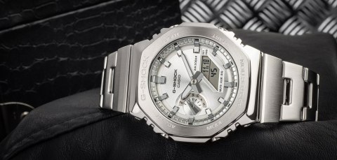 Zegarek Casio G-SHOCK GM-2110D-7AER Casio