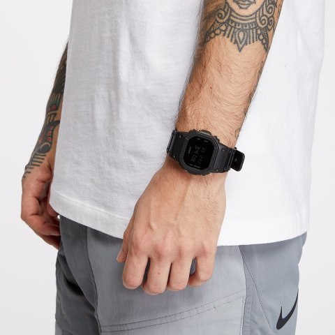 Zegarek Casio G-Shock DW-5600BB-1ER Casio