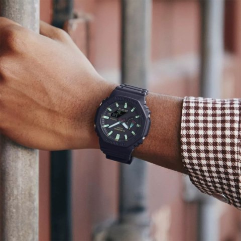 Zegarek Casio G-Shock GA-2100RC-1AER Casio