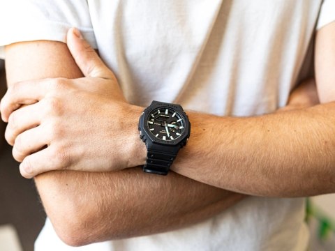 Zegarek Casio G-Shock GA-2100RC-1AER Casio