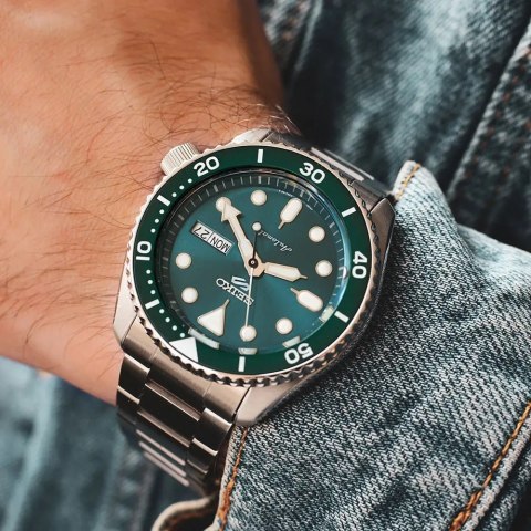 ZEGAREK MĘSKI SEIKO 5 SRPD61K1 AUTOMAT + BOX Seiko