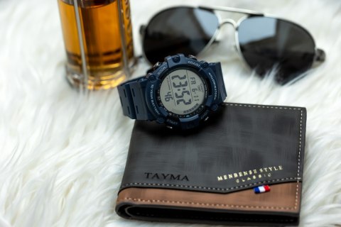 ZEGAREK MĘSKI CASIO SPORT ILLUMINATOR AE-1500WH-2A + BOX Casio