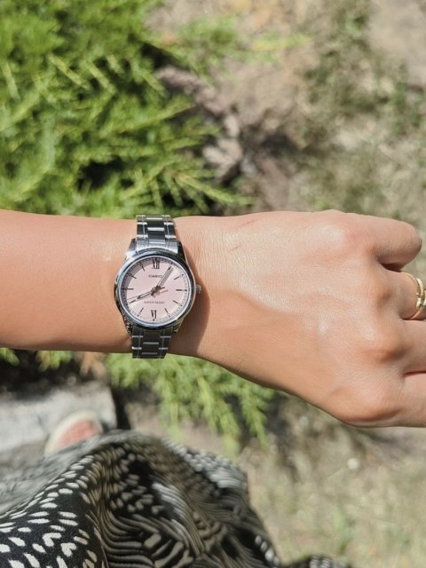 ZEGAREK DAMSKI CASIO LTP-V005D-4B2 (zd586h) + BOX Casio