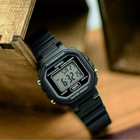 ZEGAREK DZIECIĘCY CASIO LA-20WH-1AEF + BOX Casio