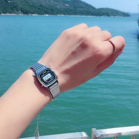 ZEGAREK DAMSKI CASIO VINTAGE LA670WA-1D (zd597c) + BOX Casio