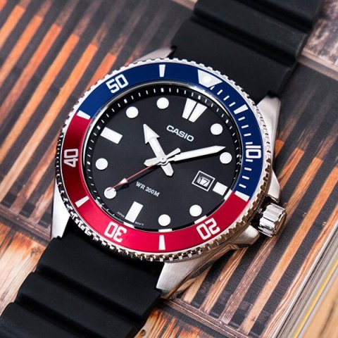 ZEGAREK MĘSKI CASIO MDV-107-1A3 (zd172b) + BOX Casio
