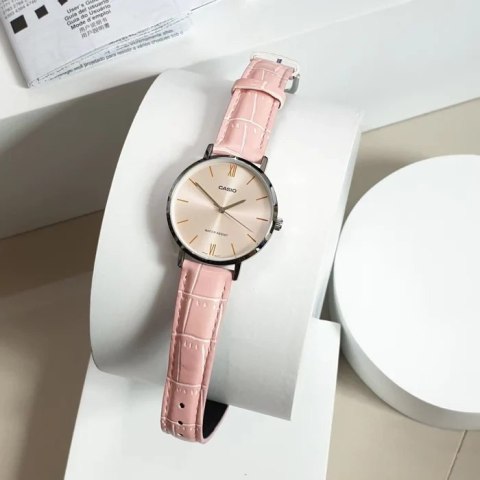 Zegarek Damski Casio LTP-VT01L-4B + BOX Casio