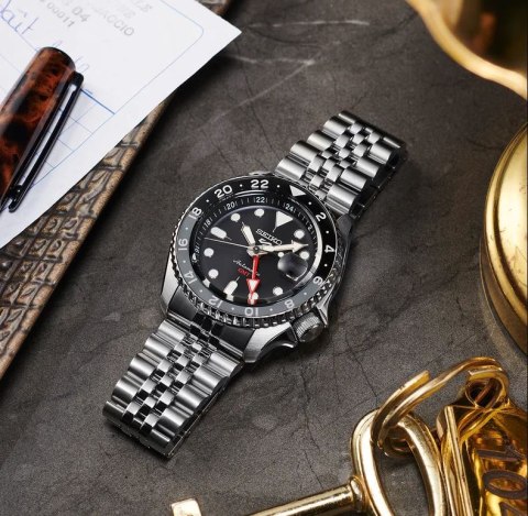 ZEGAREK MĘSKI SEIKO 5 SPORTS SSK001K1 GMT AUTOMAT WR100 + BOX Seiko