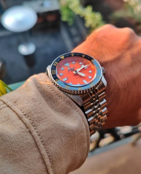 ZEGAREK MĘSKI SEIKO 5 SPORTS SSK005K1 GMT AUTOMAT WR100 + BOX Seiko