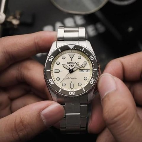 ZEGAREK MĘSKI SEIKO 5 Sports SRPK31K1 AUTOMAT + BOX Seiko