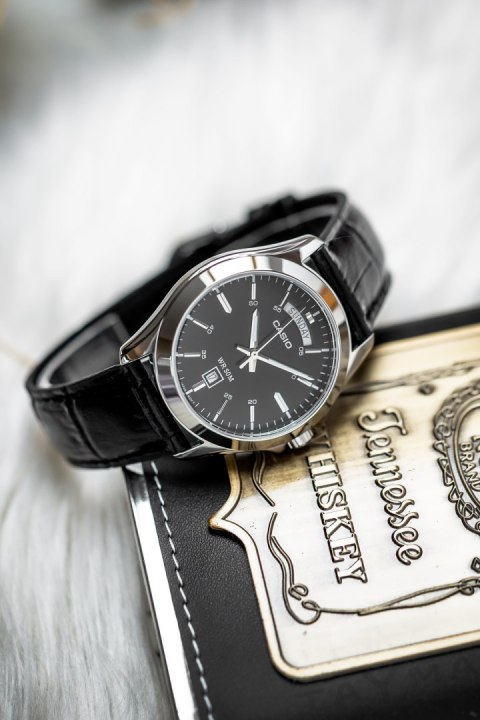 ZEGAREK MĘSKI CASIO MTP-1370L-1A (zd116b) + BOX Casio