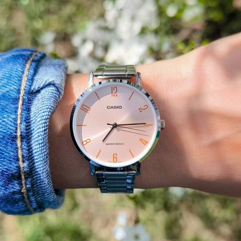 ZEGAREK DAMSKI CASIO LTP-VT01D-4B2 + BOX (zd613l) Casio