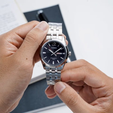 ZEGAREK MĘSKI CASIO MTP-1335D 1AV (zd026a) + BOX Casio
