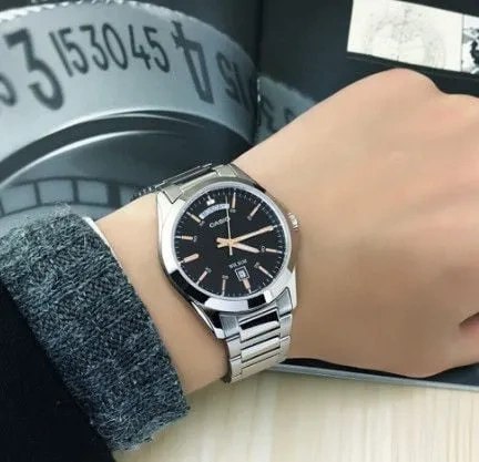 ZEGAREK MĘSKI CASIO MTP-1370D-1A2V (zd025a) + BOX Casio